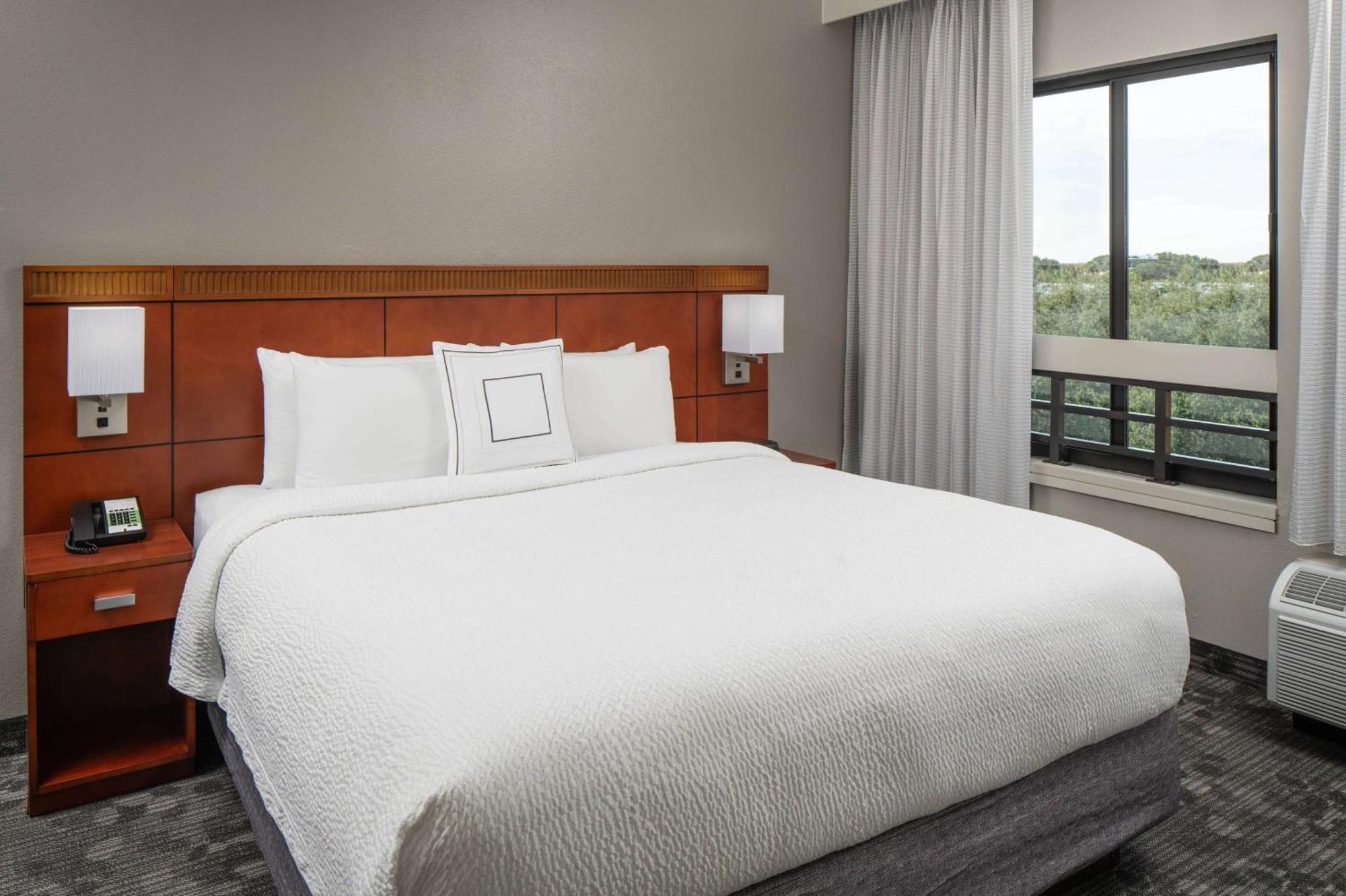 Sonesta Select Miami Lakes Εξωτερικό φωτογραφία