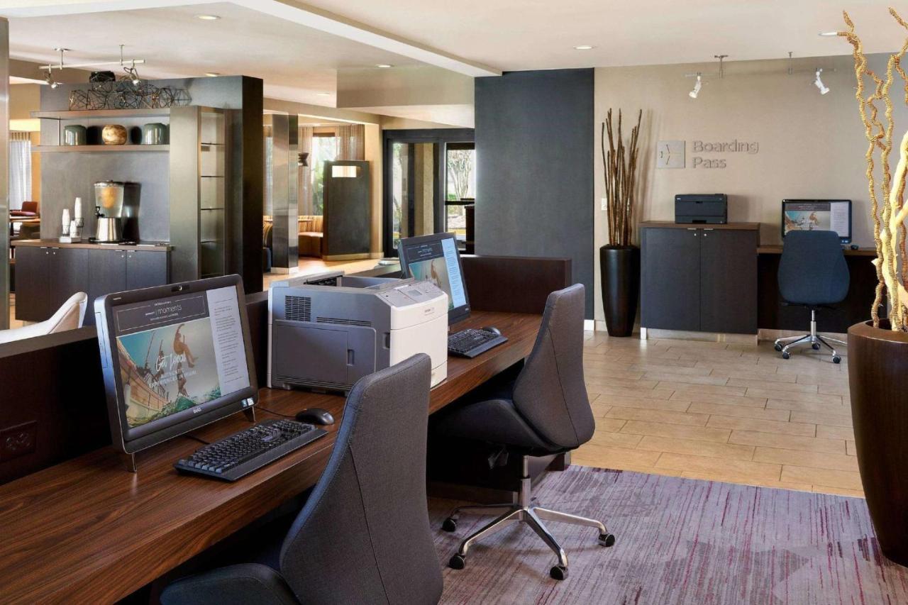 Sonesta Select Miami Lakes Εξωτερικό φωτογραφία